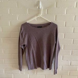 American Eagle Sweater!